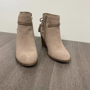 Womens Bootie by Skechers, Size 7, Taupe